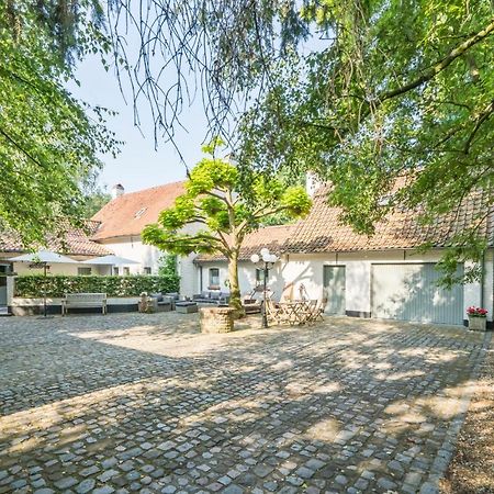 Fantastische Vakantiewoning Aan Het Bos Wingene Kültér fotó